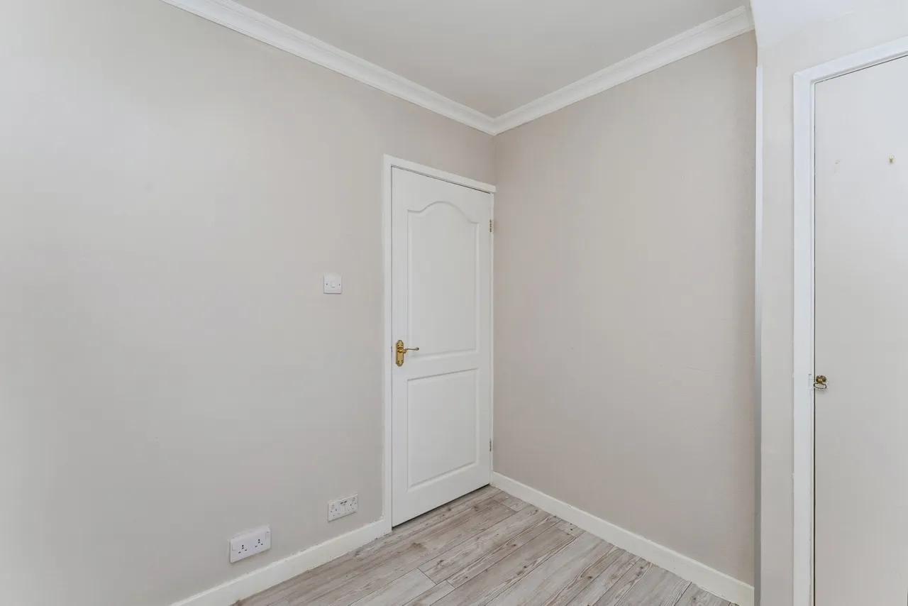 Ellesmere Avenue, Chester, CH2, photo 14