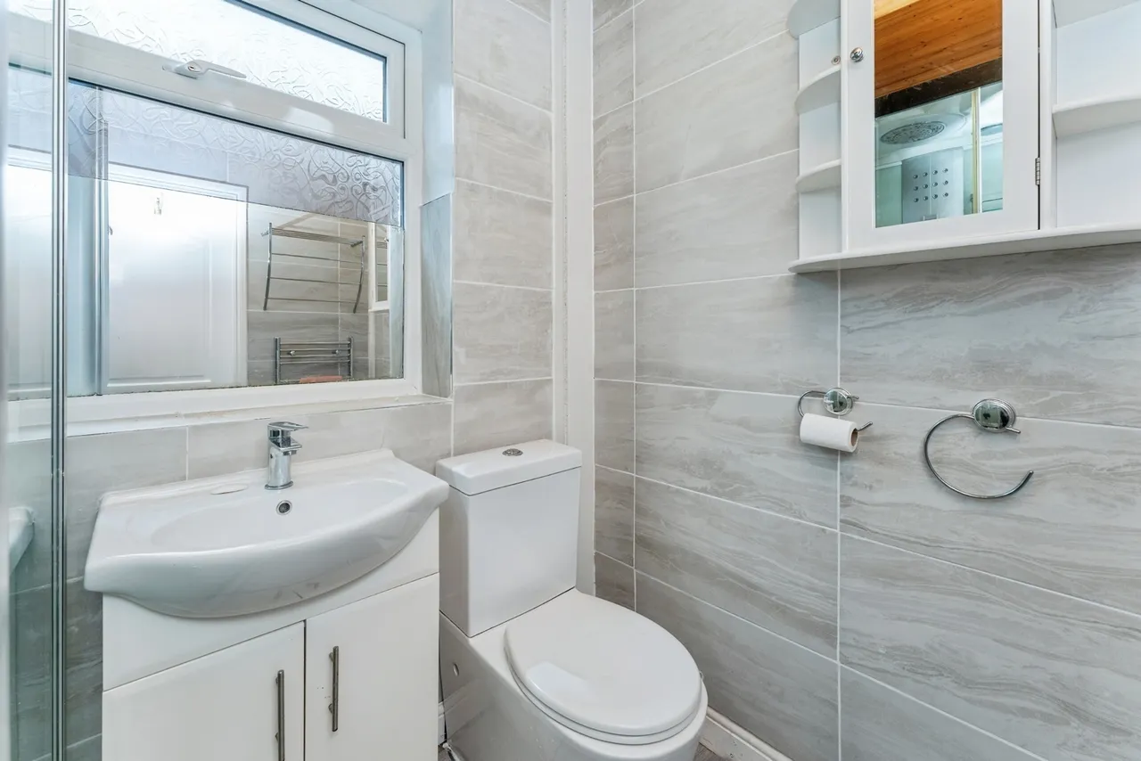 Ellesmere Avenue, Chester, CH2, photo 20