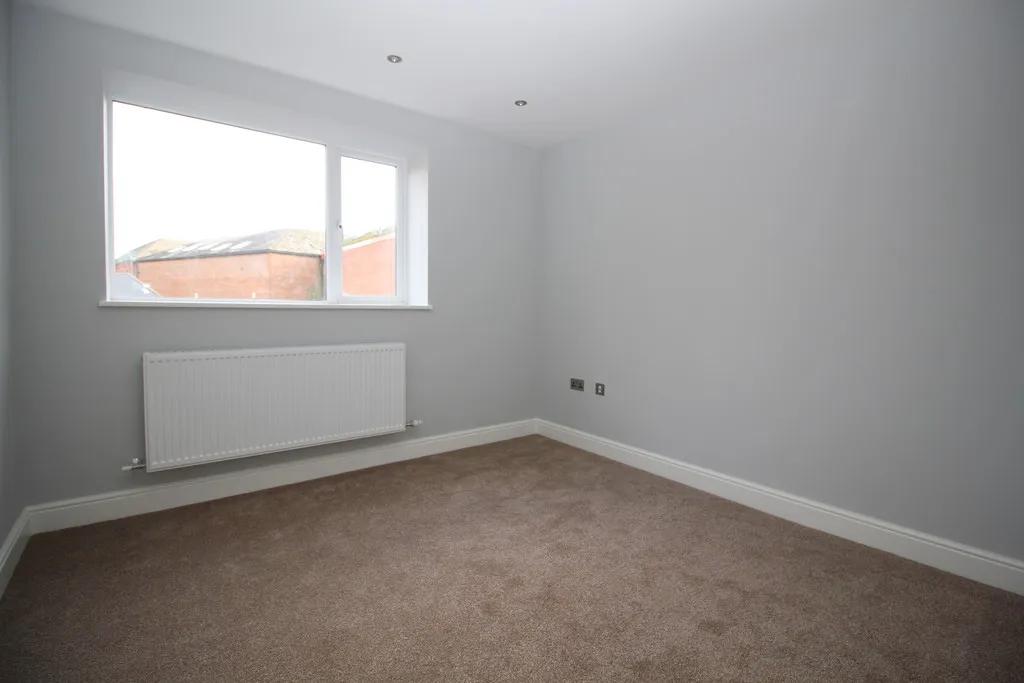 Harrington House, Brighton Road, Horsham, photo 6