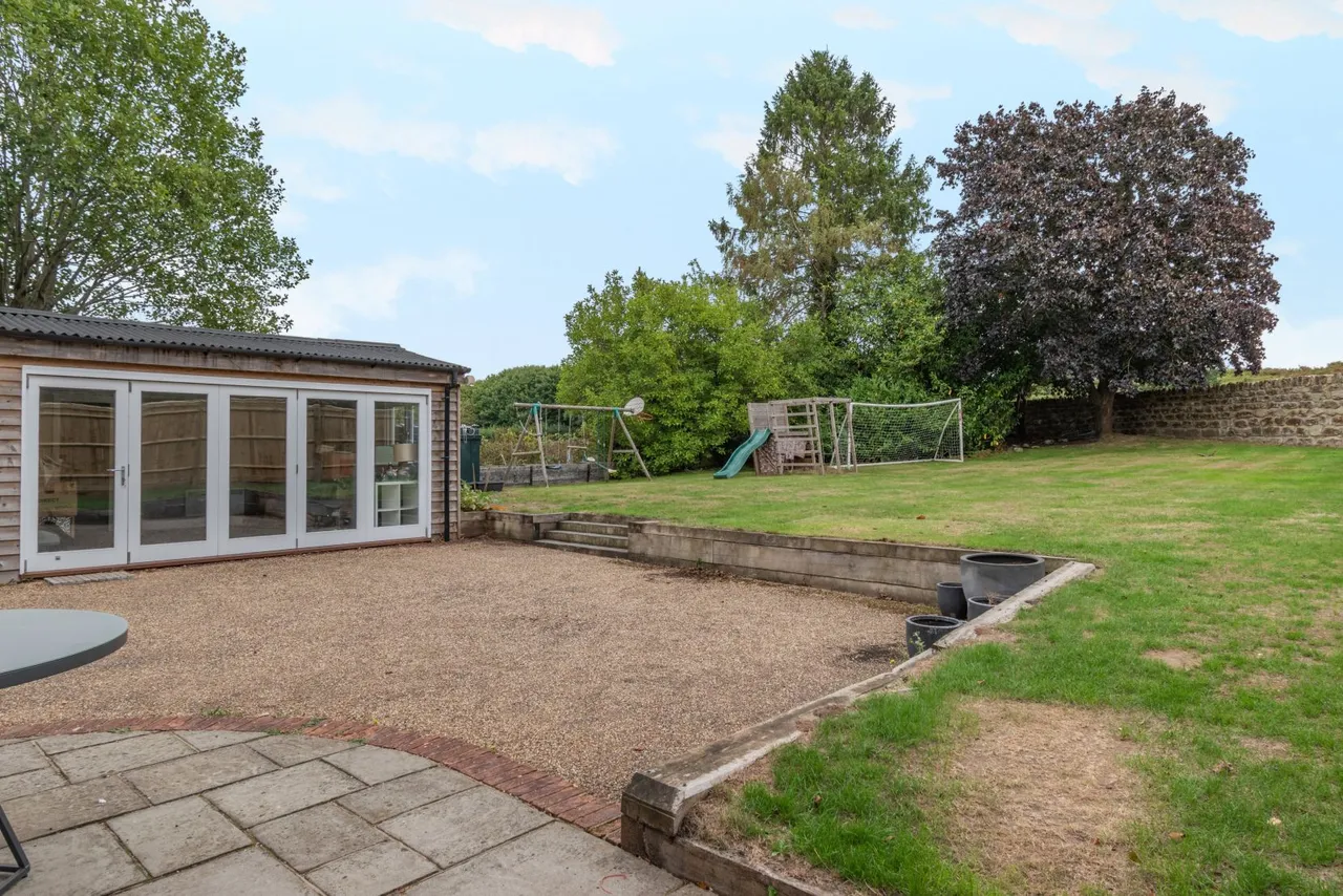 Blackhall Cottages, Blackhall Lane, Sevenoaks, Kent, TN15 0HT, photo 3