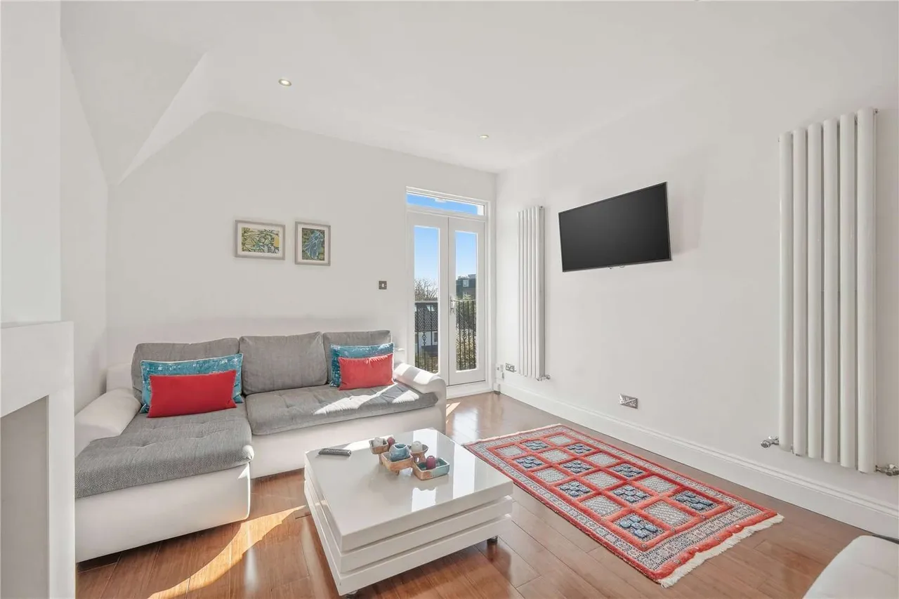 Oxford Road, Teddington, TW11 0QA, photo 4