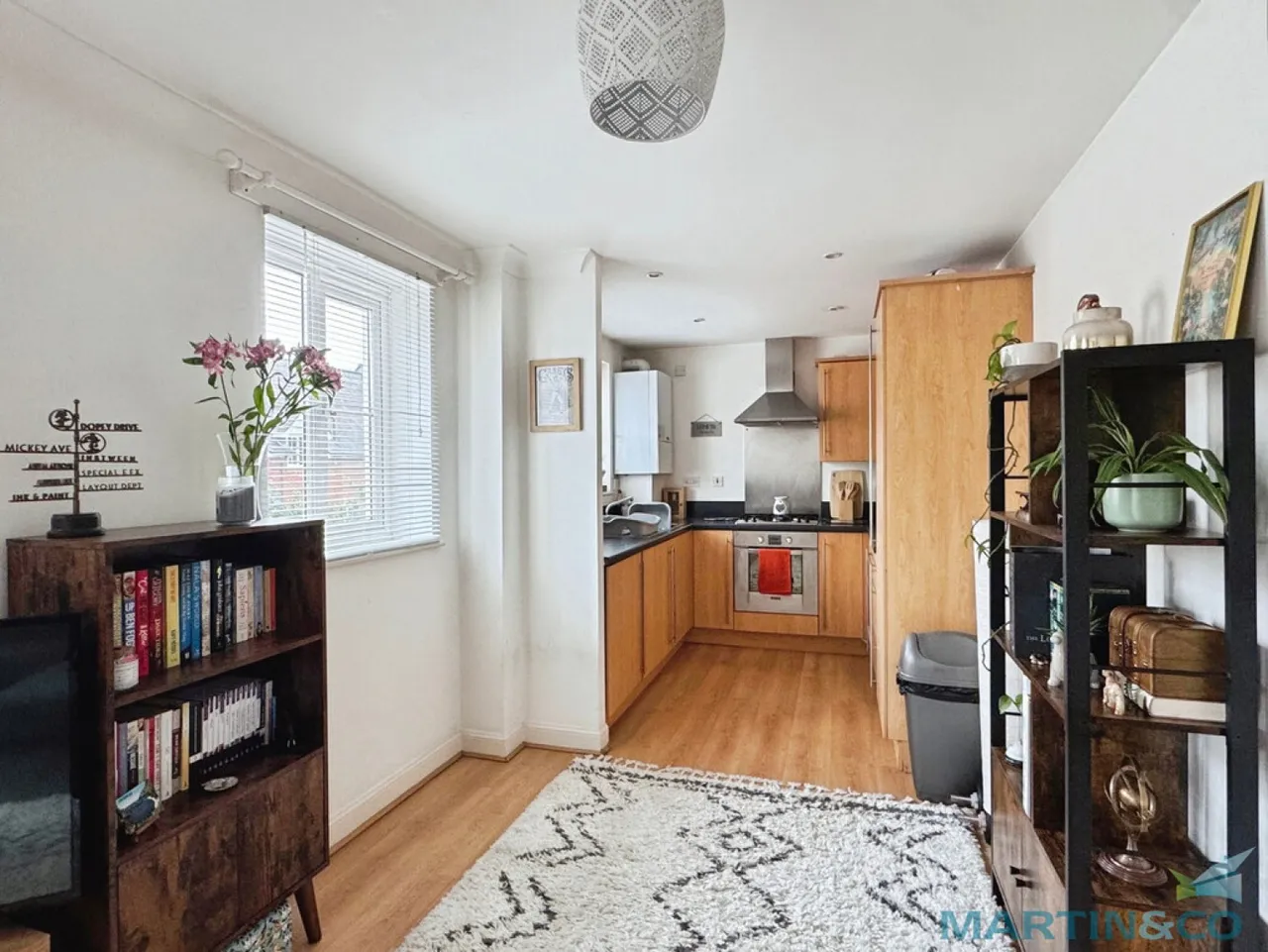 1 bed flat to rent, Sir John Fogge Avenue, Repton Park, TN23