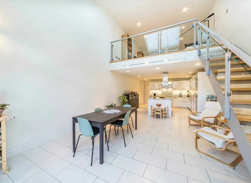 Ilminster Gardens, Clapham Junction, SW11, photo 4