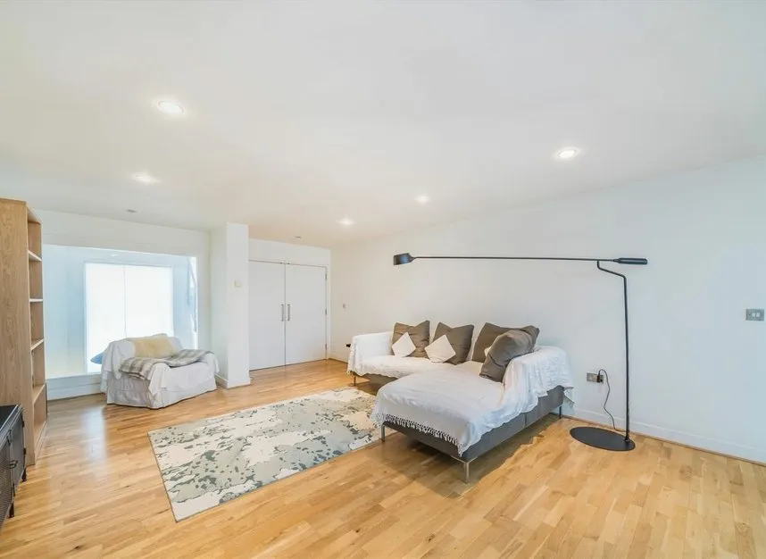 Ilminster Gardens, Clapham Junction, SW11, photo 6