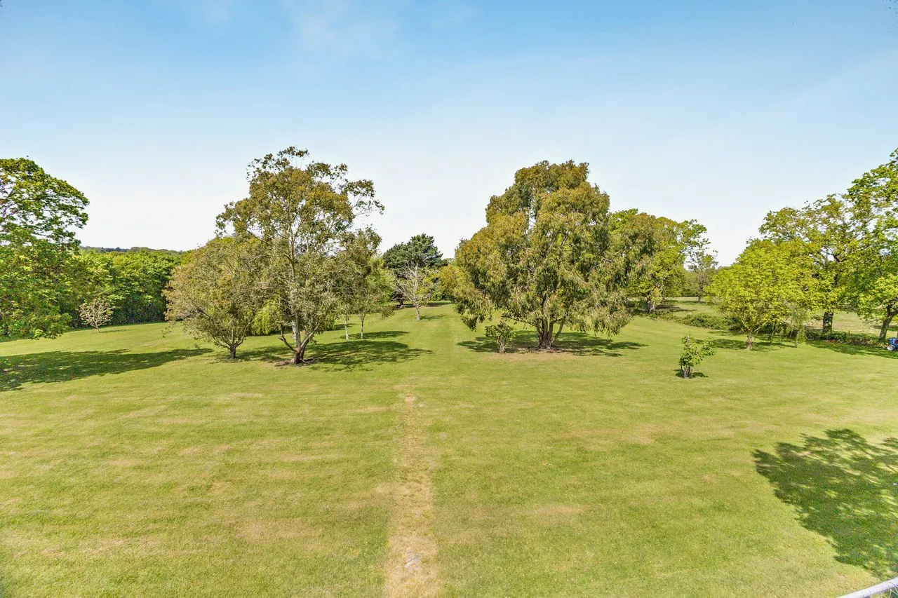 Loamy Hill Road, Great Totham, Maldon, Essex, CM9 8LS, photo 4