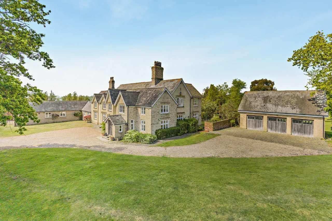 Loamy Hill Road, Great Totham, Maldon, Essex, CM9 8LS, photo 2