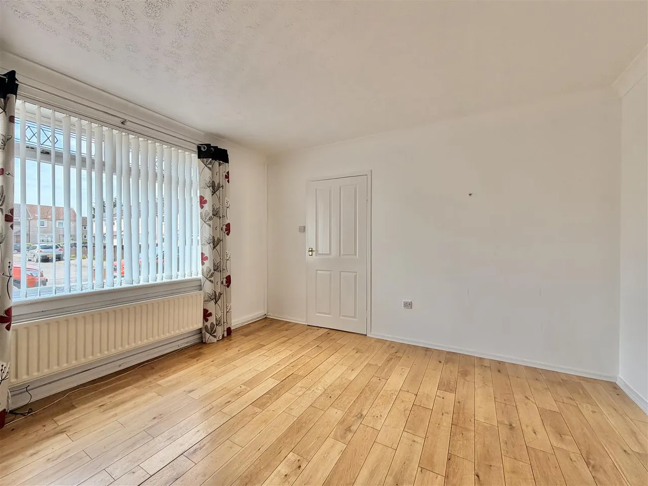 Douglas Crescent, Uddingston, Glasgow, G71 5JL, photo 3