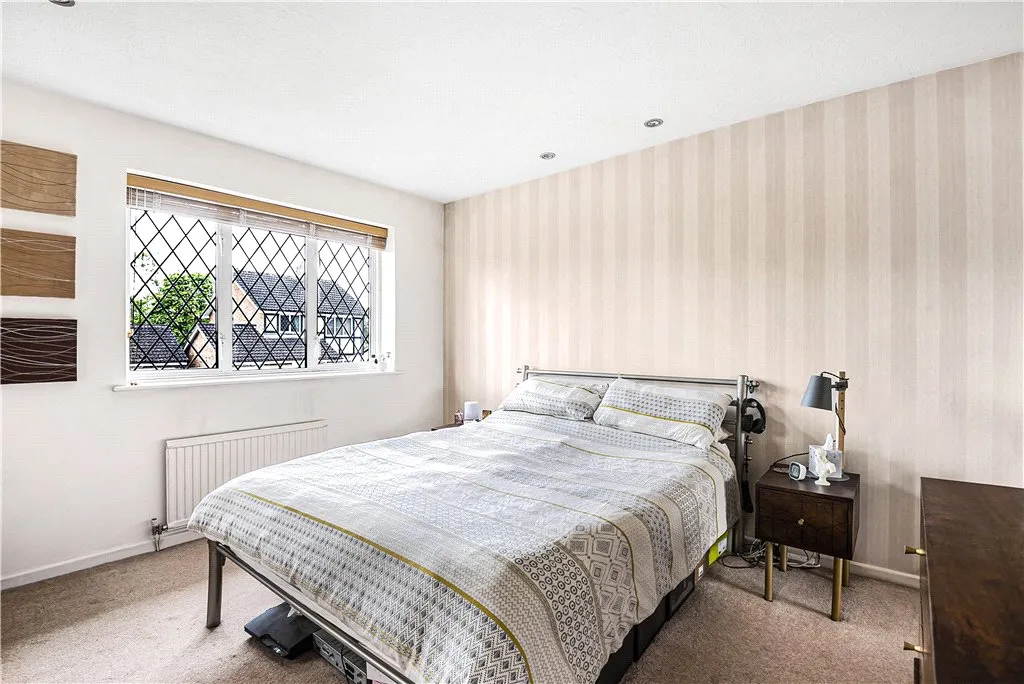 Tinsey Close, Egham, TW20, photo 4