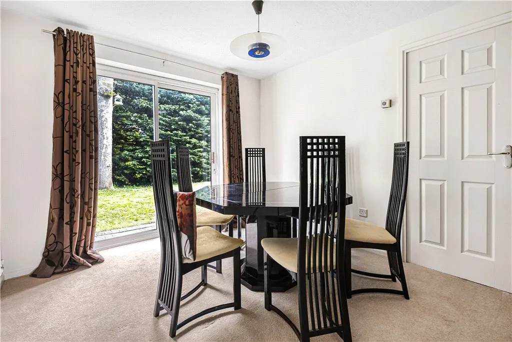 Tinsey Close, Egham, TW20, photo 6