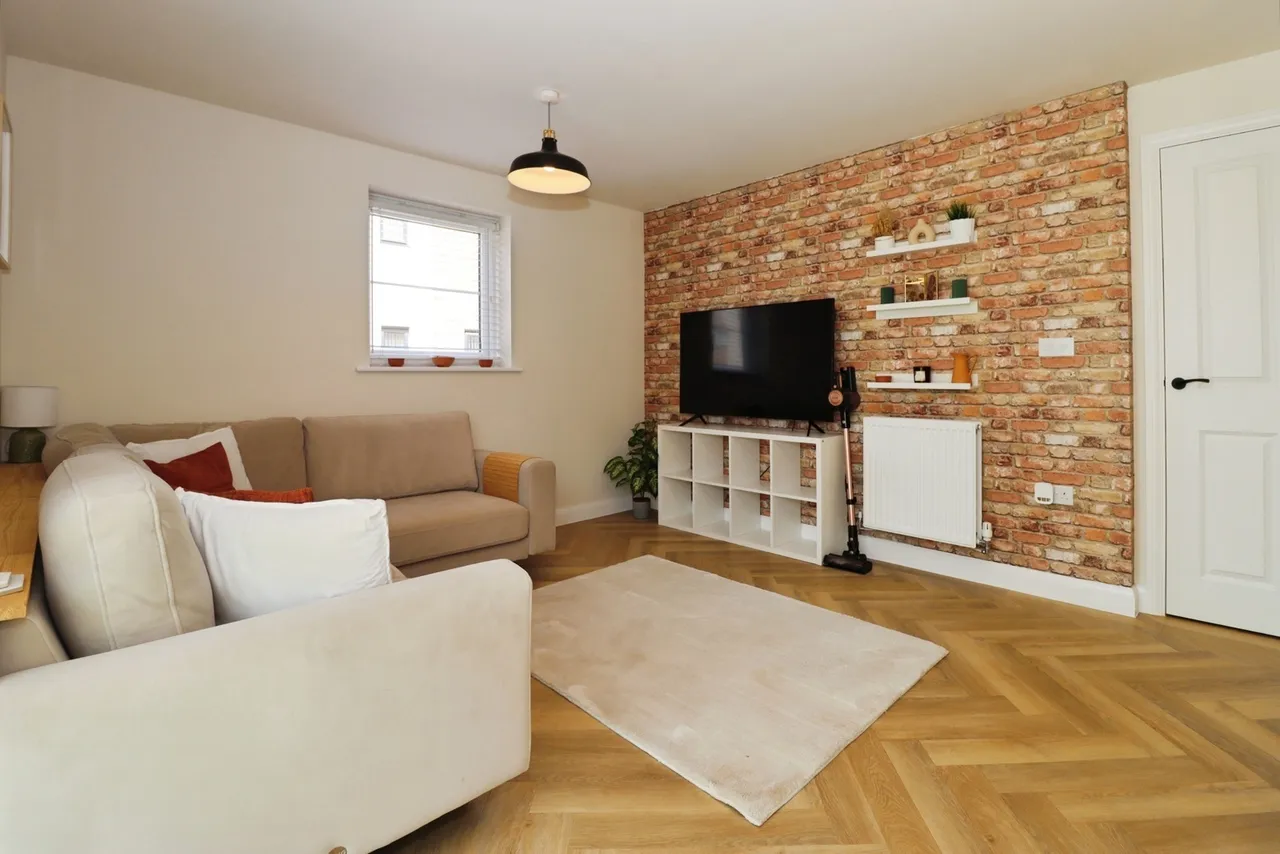 Clark Drive, Yate, Bristol, Gloucestershire, BS37, photo 5