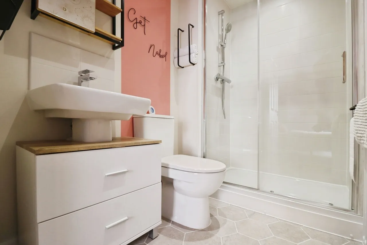 Clark Drive, Yate, Bristol, Gloucestershire, BS37, photo 13