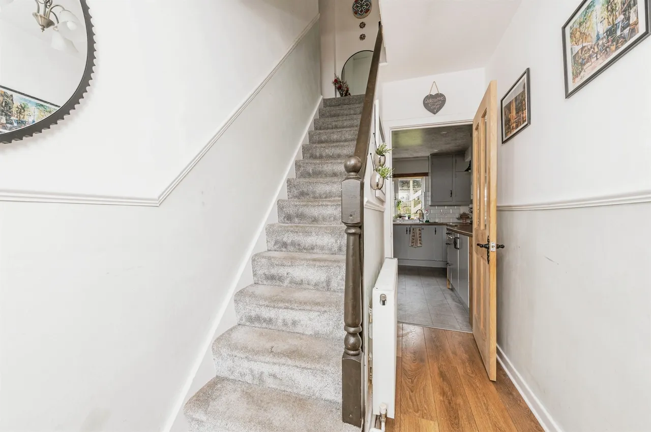 Greenside Crescent, Huddersfield, HD5, photo 15