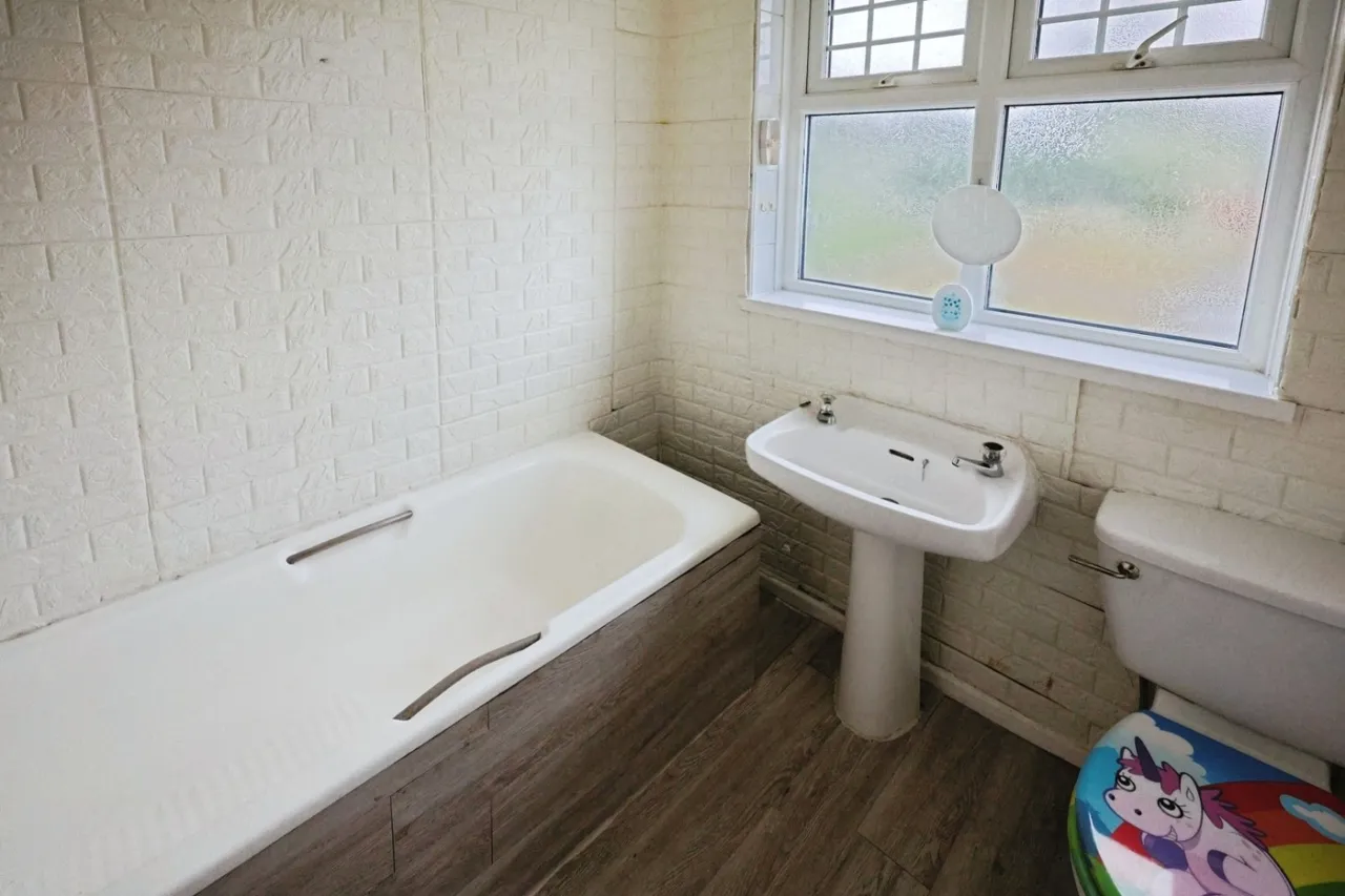 Central Parade, Shildon, DL4, photo 14