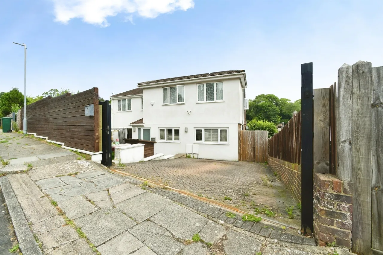 5 bed house for sale — Hillside Way, Withdean, Brighton