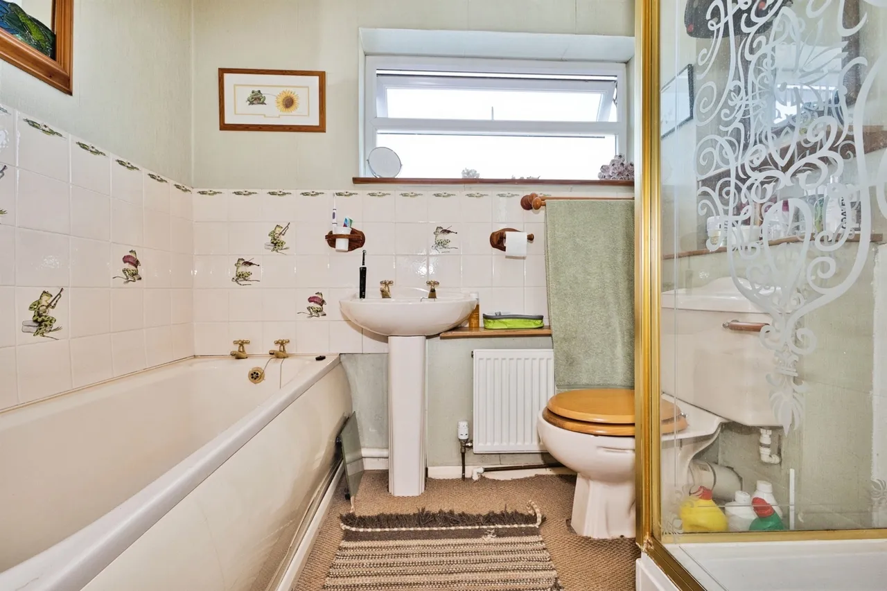Clovermead, Yetminster, DT9, photo 12