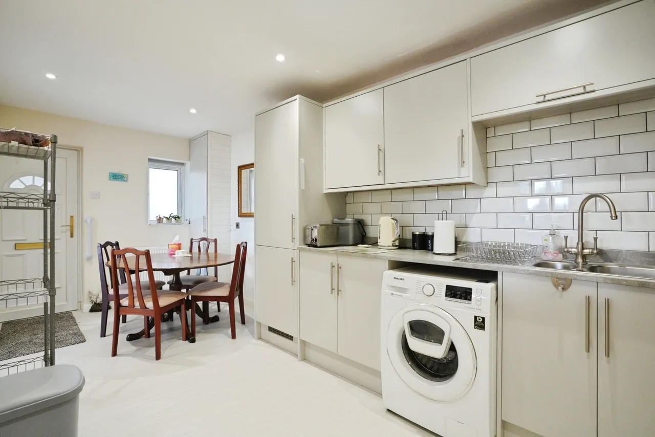 Eastern Avenue, Liskeard, PL14, photo 2