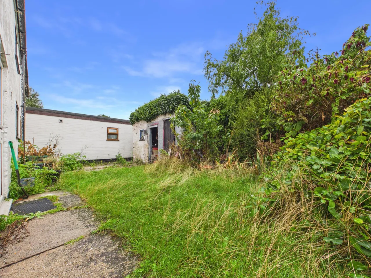 Lound Road, Blundeston, photo 12