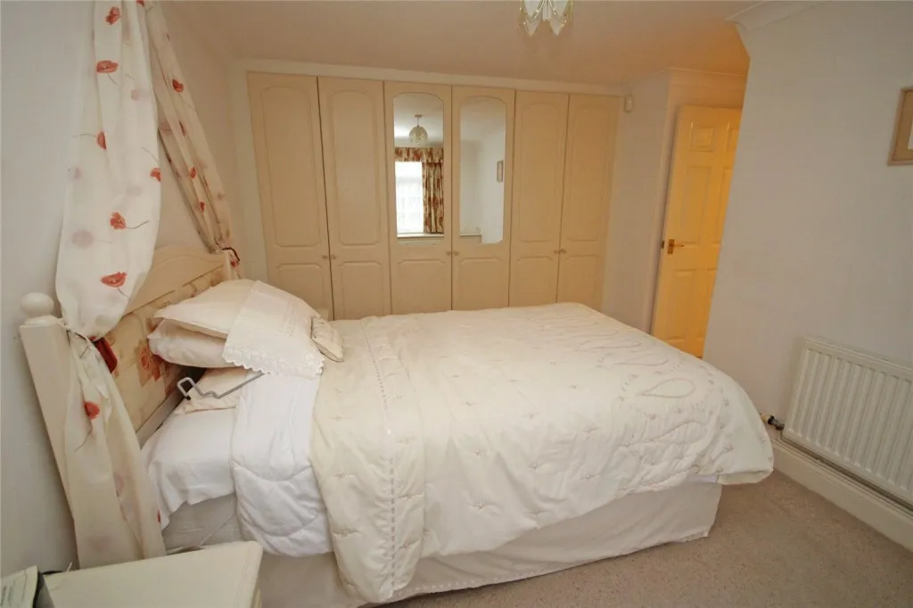 New Milton, Hampshire, photo 8