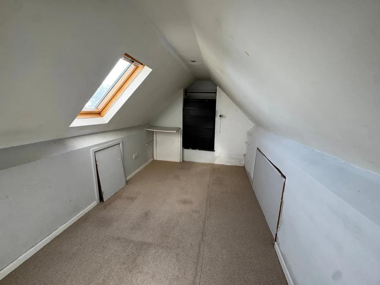 Cross Street, Langold, S81, photo 14