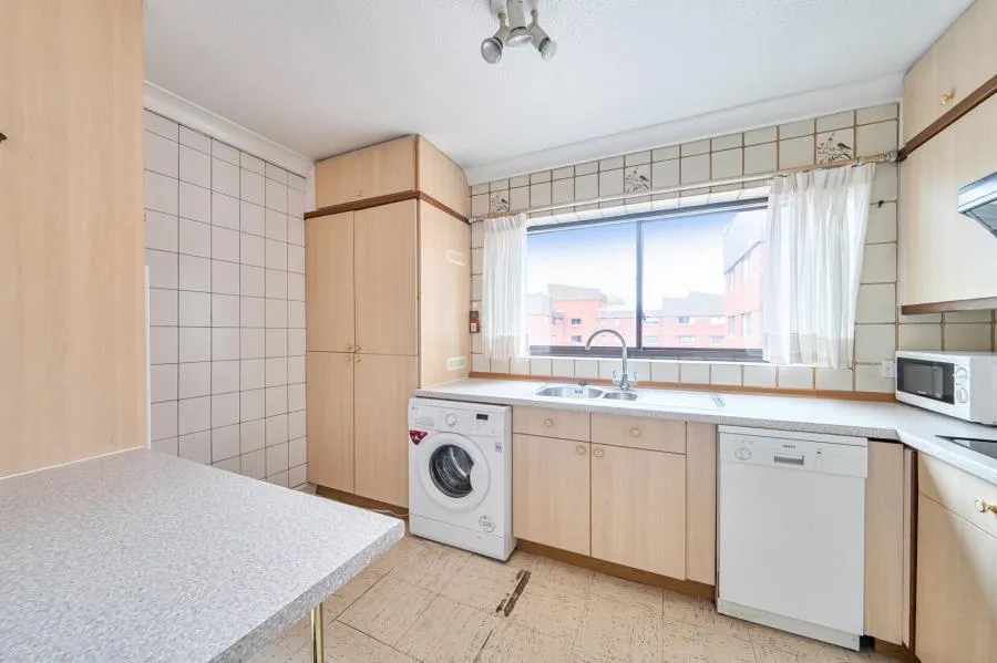 Spencer Close, London, N3, photo 11