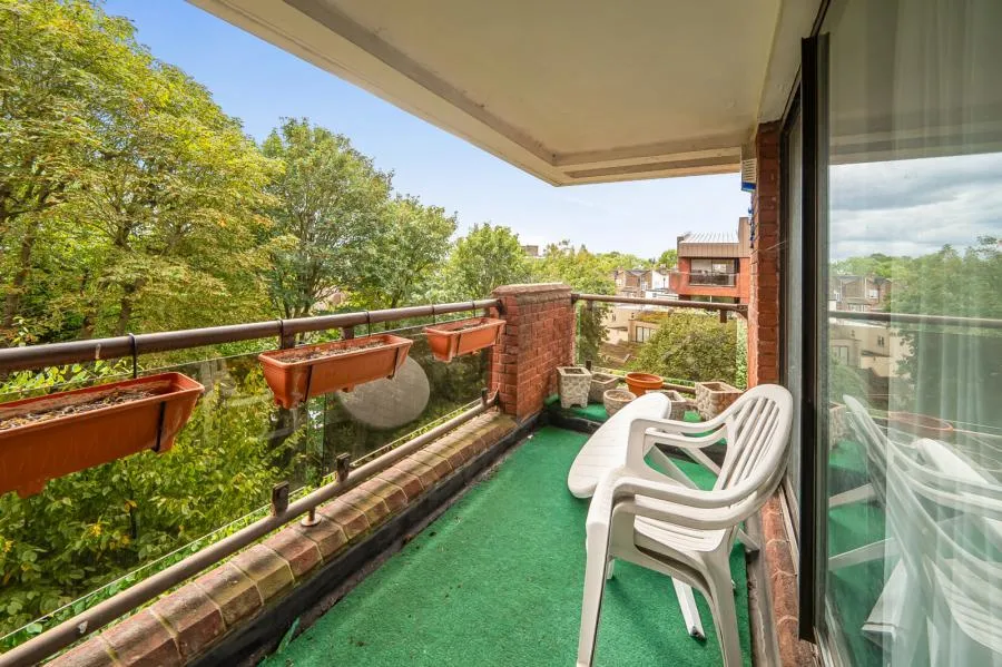 Spencer Close, London, N3, photo 10