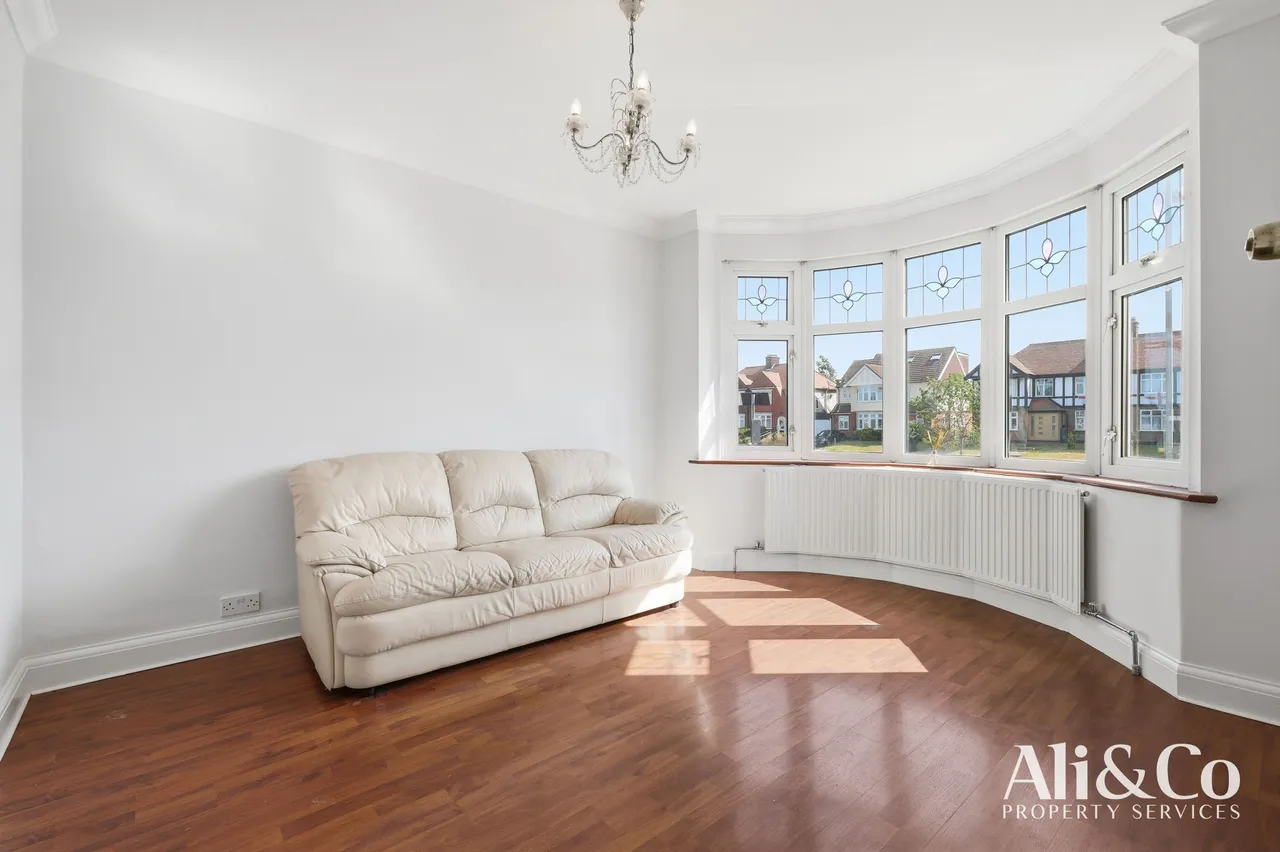 Wood View, Grays, Essex, RM16 2WJ, photo 7