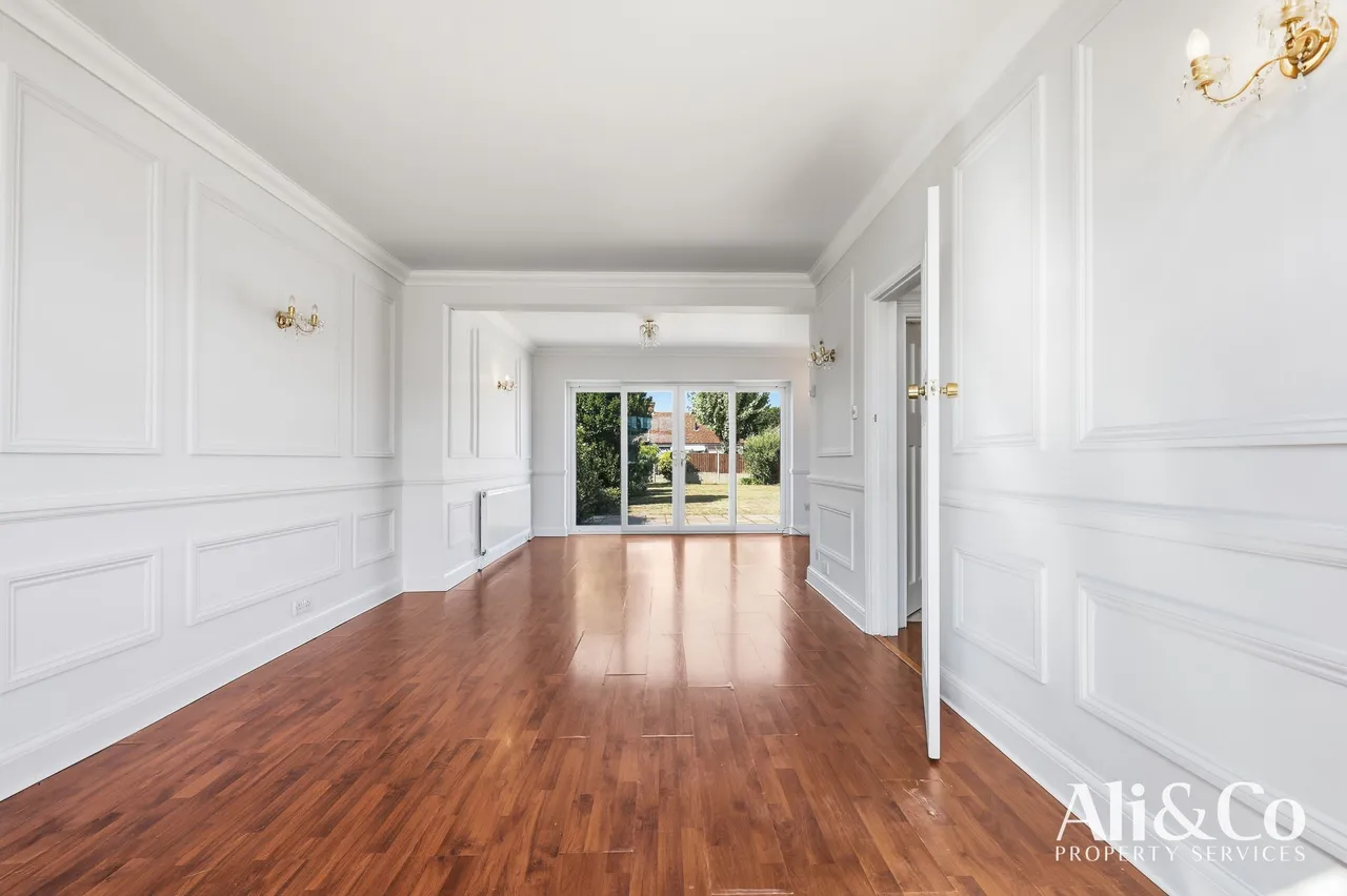 Wood View, Grays, Essex, RM16 2WJ, photo 13