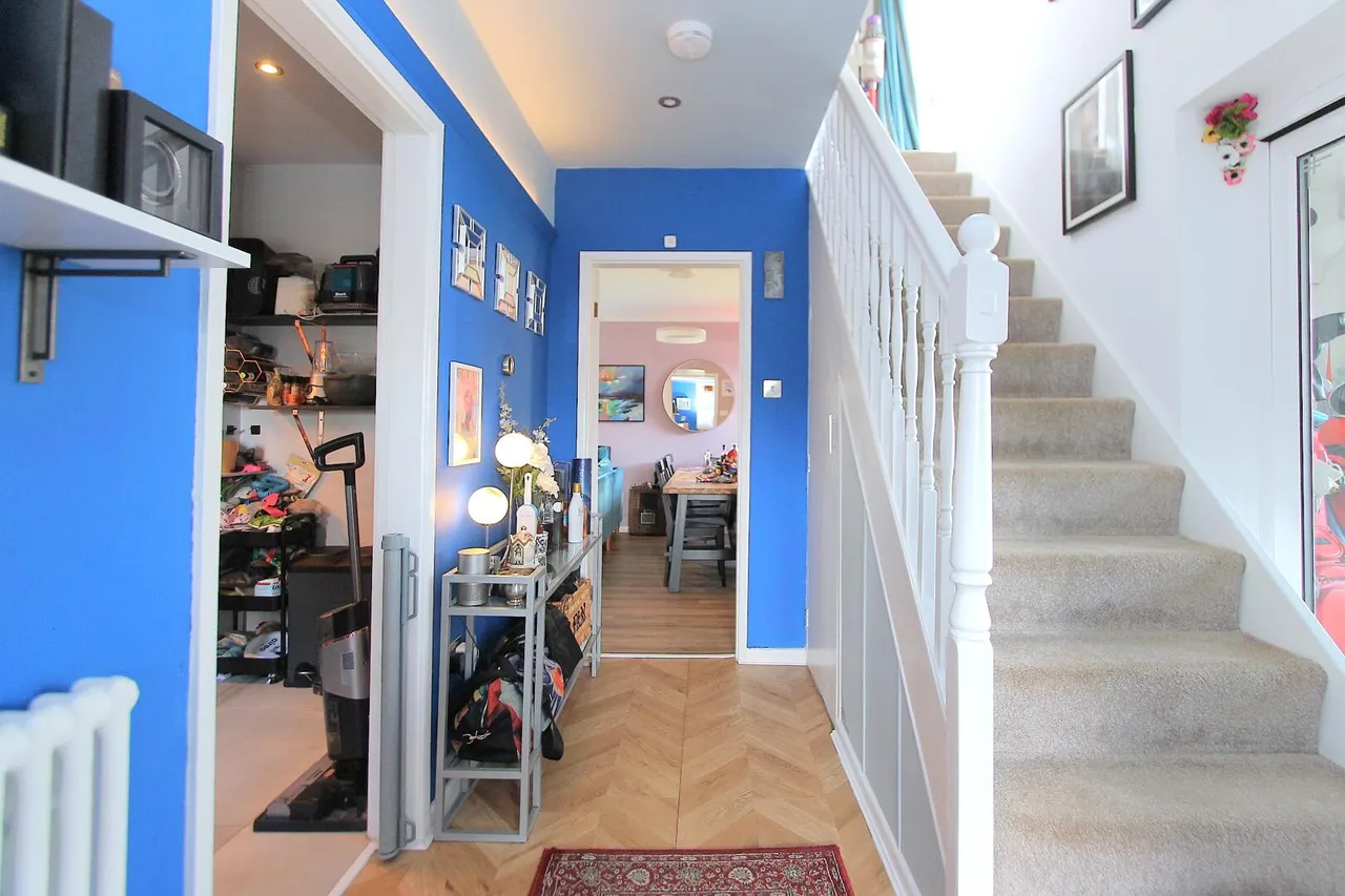 Portland Drive, Pedmore, photo 6
