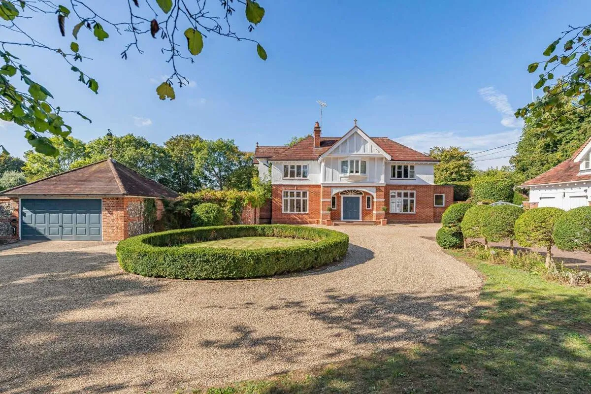 Colliers Lane, Peppard Common, RG9, photo 42