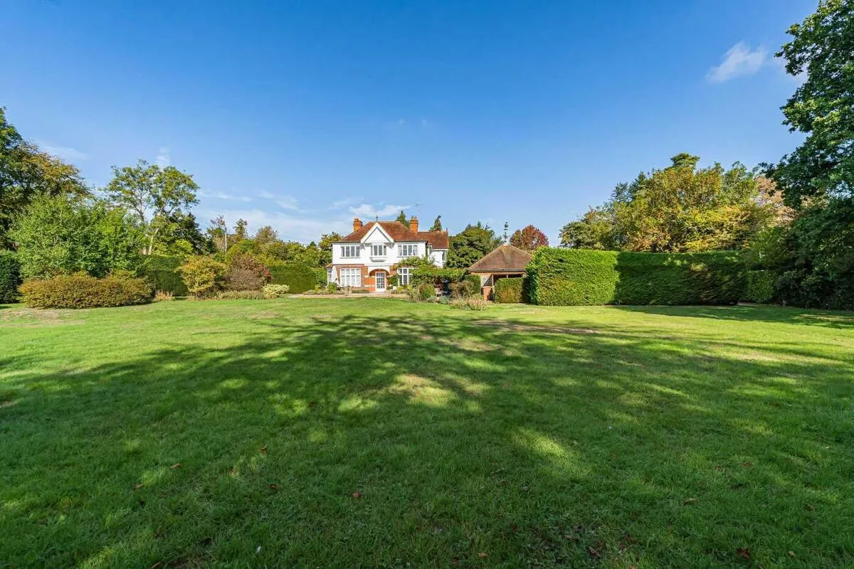 Colliers Lane, Peppard Common, RG9, photo 27