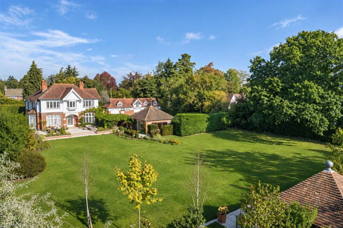 Colliers Lane, Peppard Common, RG9, photo 38