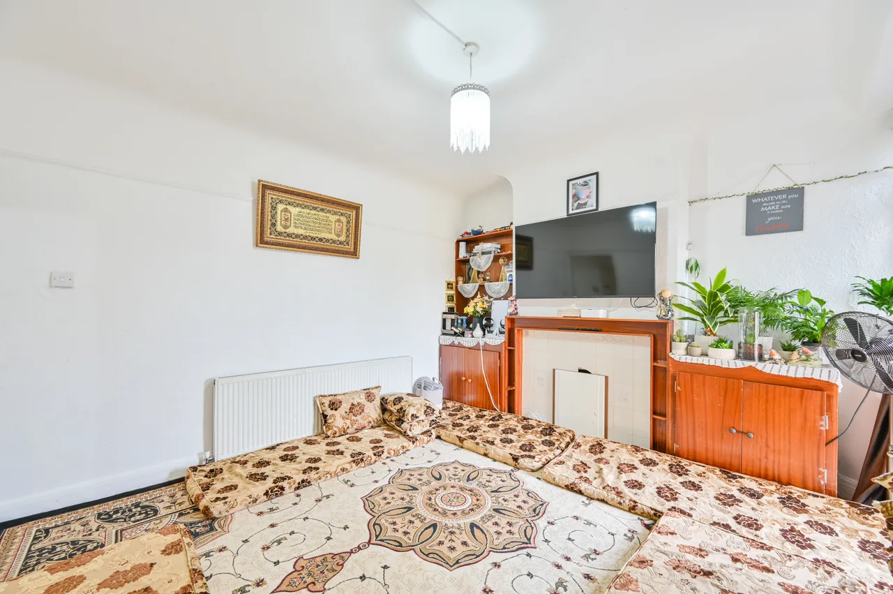163 Tanfield Avenue, London, photo 4