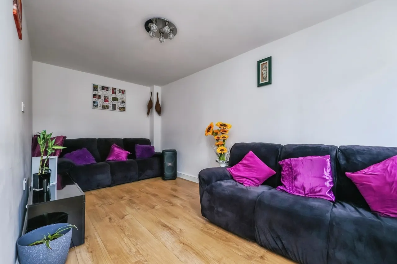 Dexters Grove, Hucknall, Nottingham, Nottinghamshire, NG15, photo 8