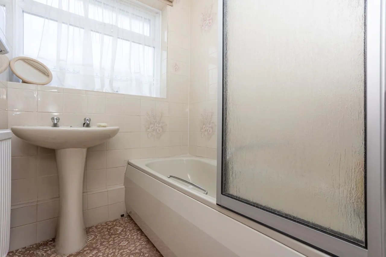 Queen Berthas Avenue, Birchington, CT7, photo 13