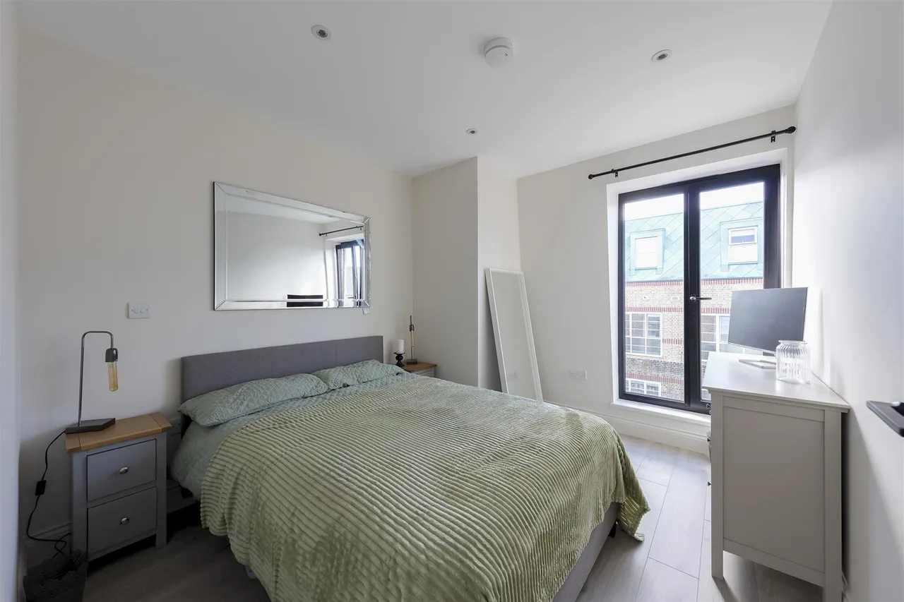 Norwood Road, London, photo 3