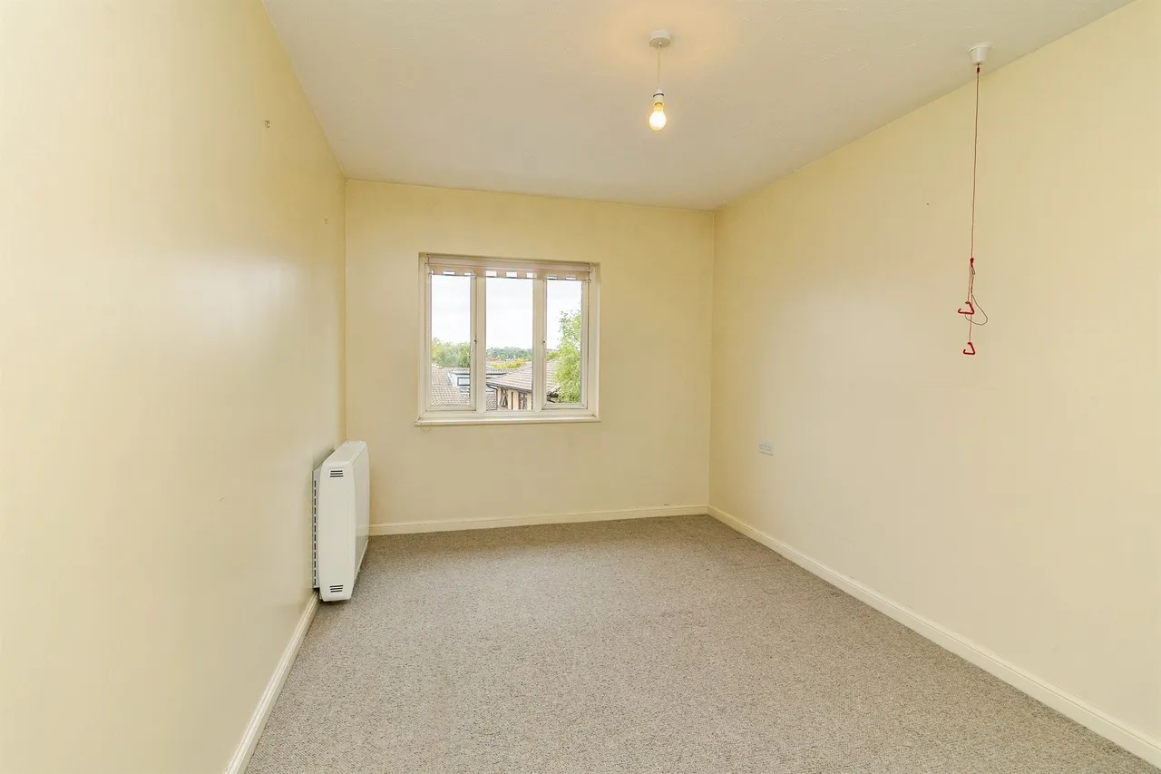 Laburnum Court, Leighton Buzzard, LU7, photo 8