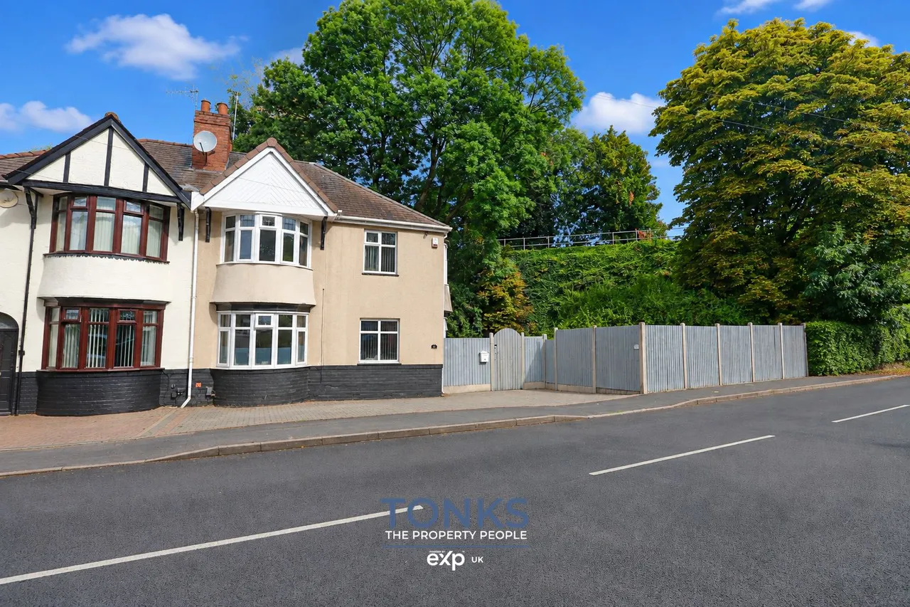 3 bed house for sale, Beauty Bank, Cradley Heath, B64