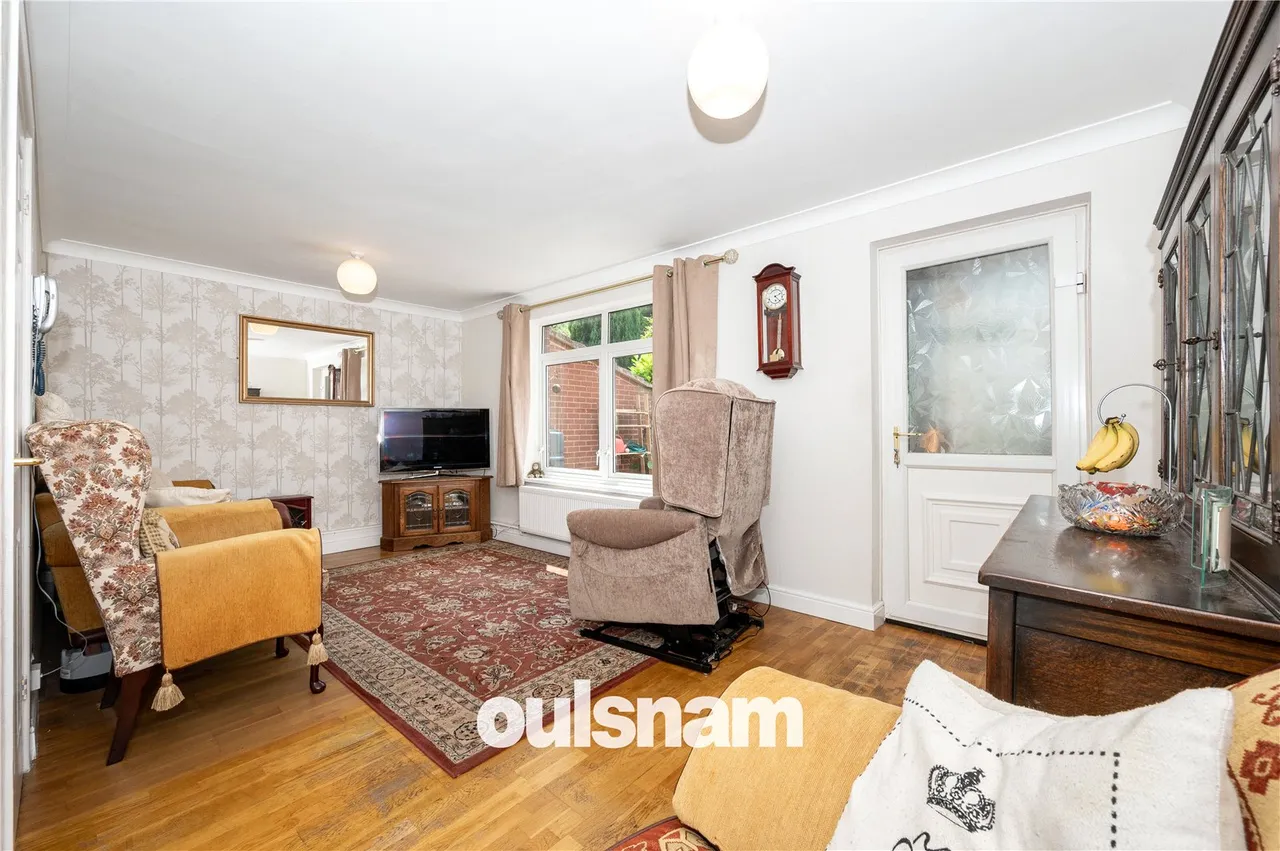 Sandhurst Close, Church Hill, Redditch, Worcestershire, B98 9JY, photo 6