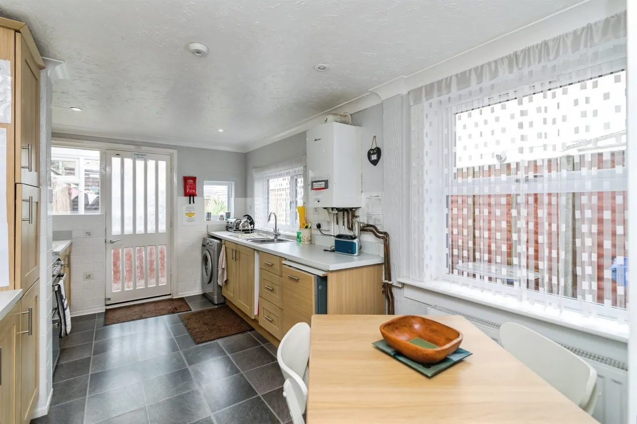 Beaconsfield Road, Lowestoft, photo 4