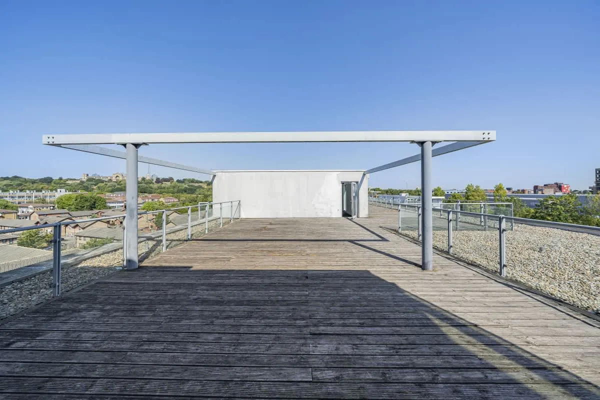 Chadwell Lane, London, N8, photo 12