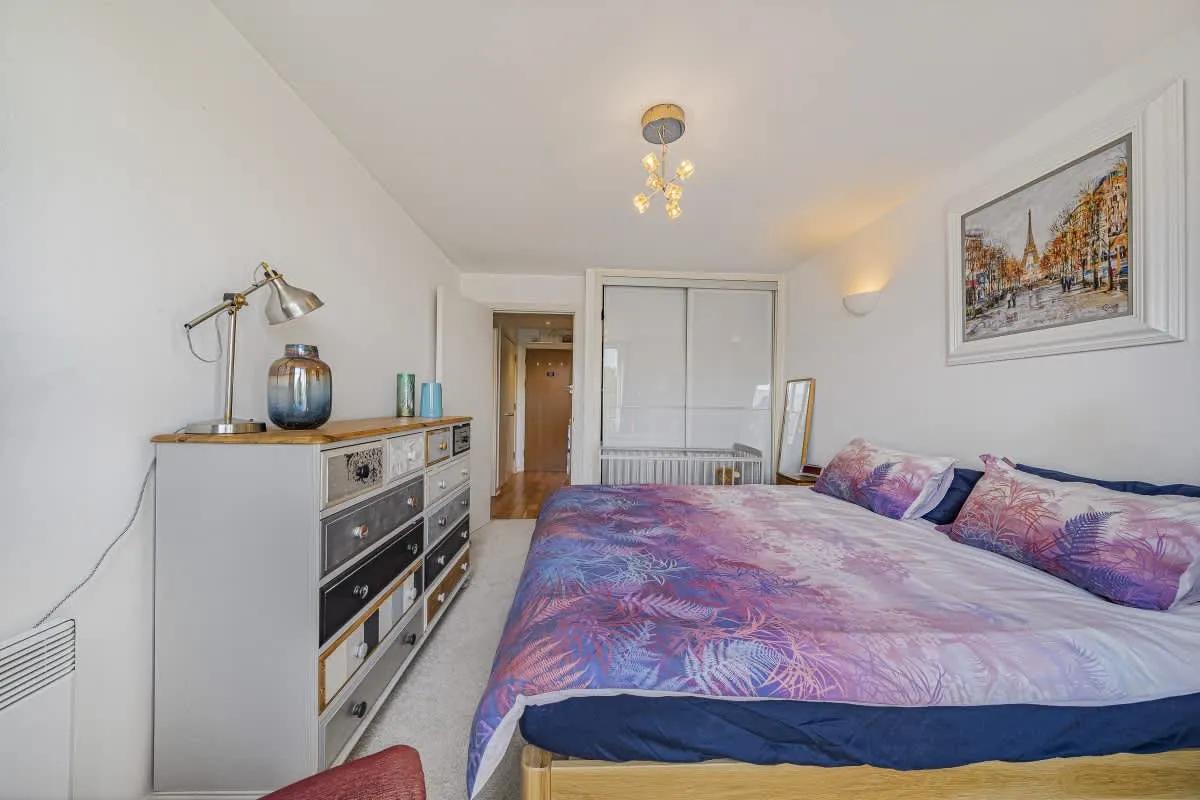 Chadwell Lane, London, N8, photo 9