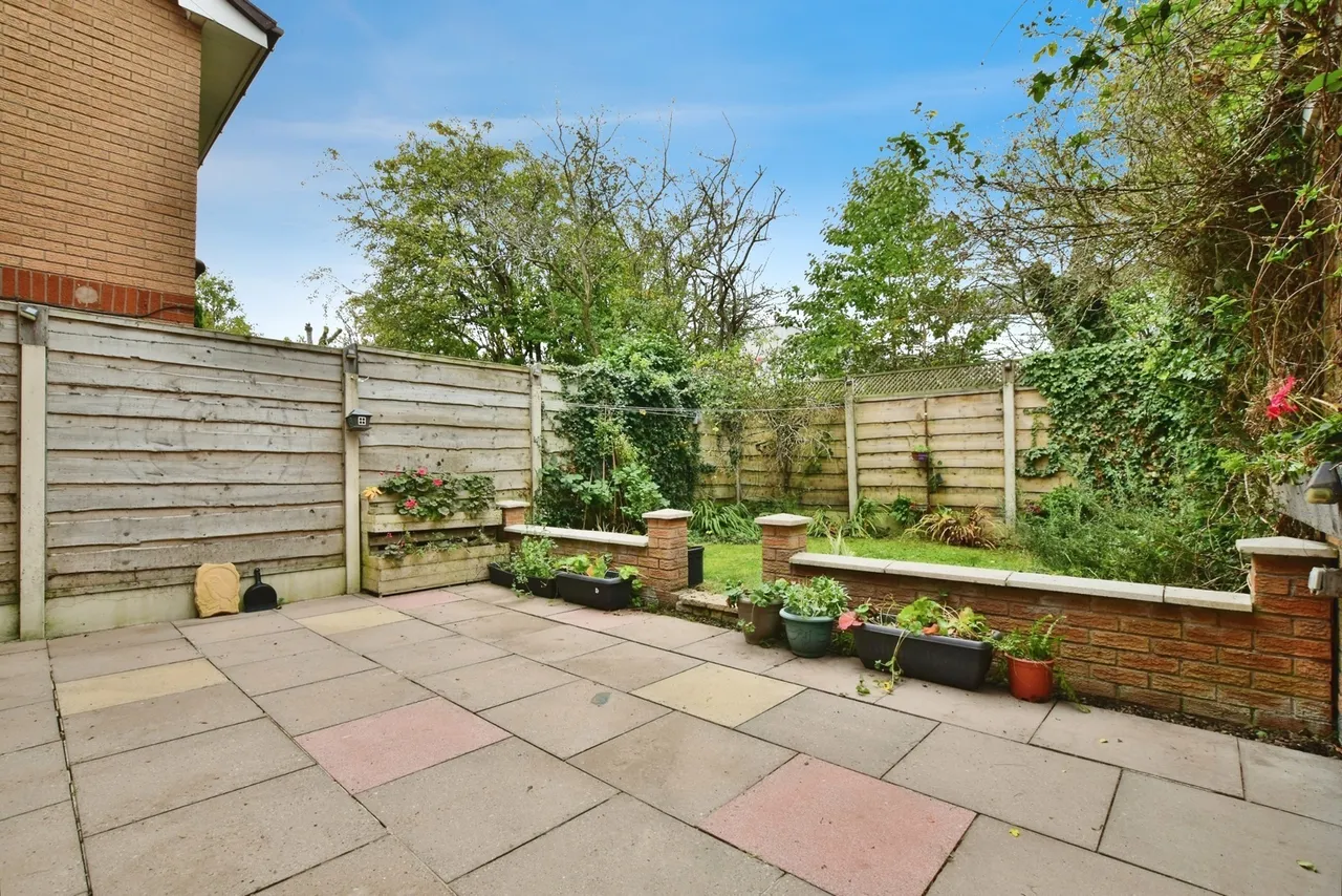 Pochard Drive, Broadheath, Altrincham, WA14, photo 12