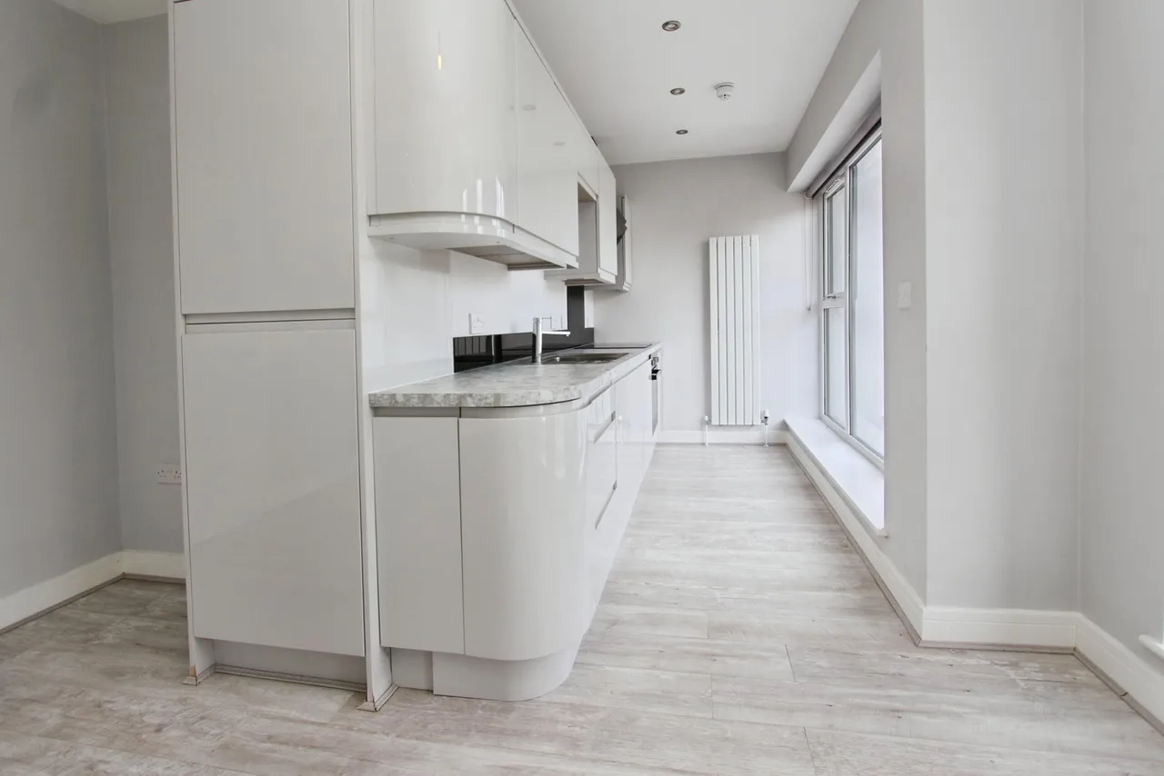 Lily Grove, Beeston, NG9, photo 7