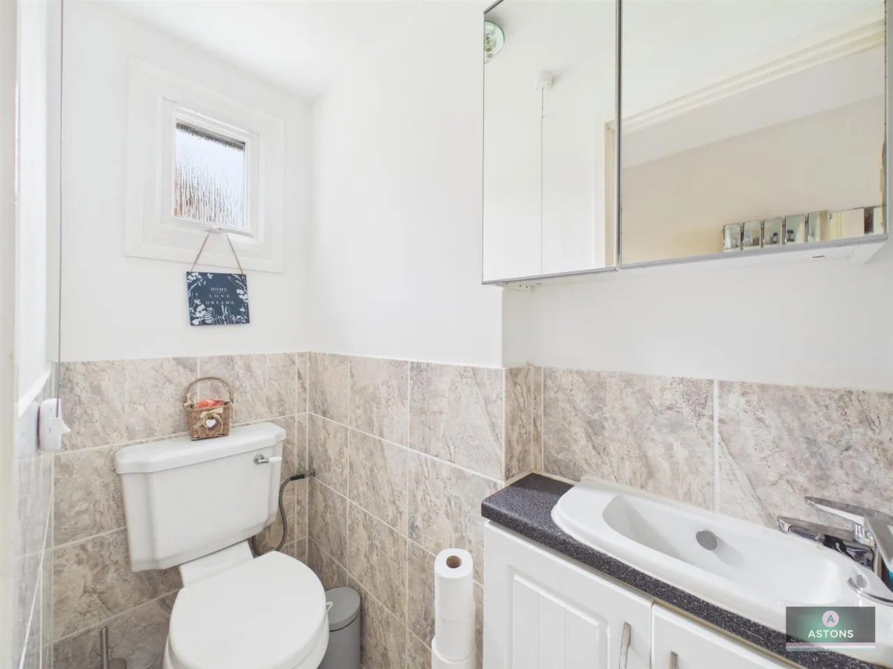Cotswold Close, West Green, photo 9