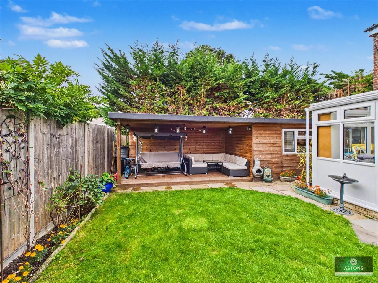 Cotswold Close, West Green, photo 4