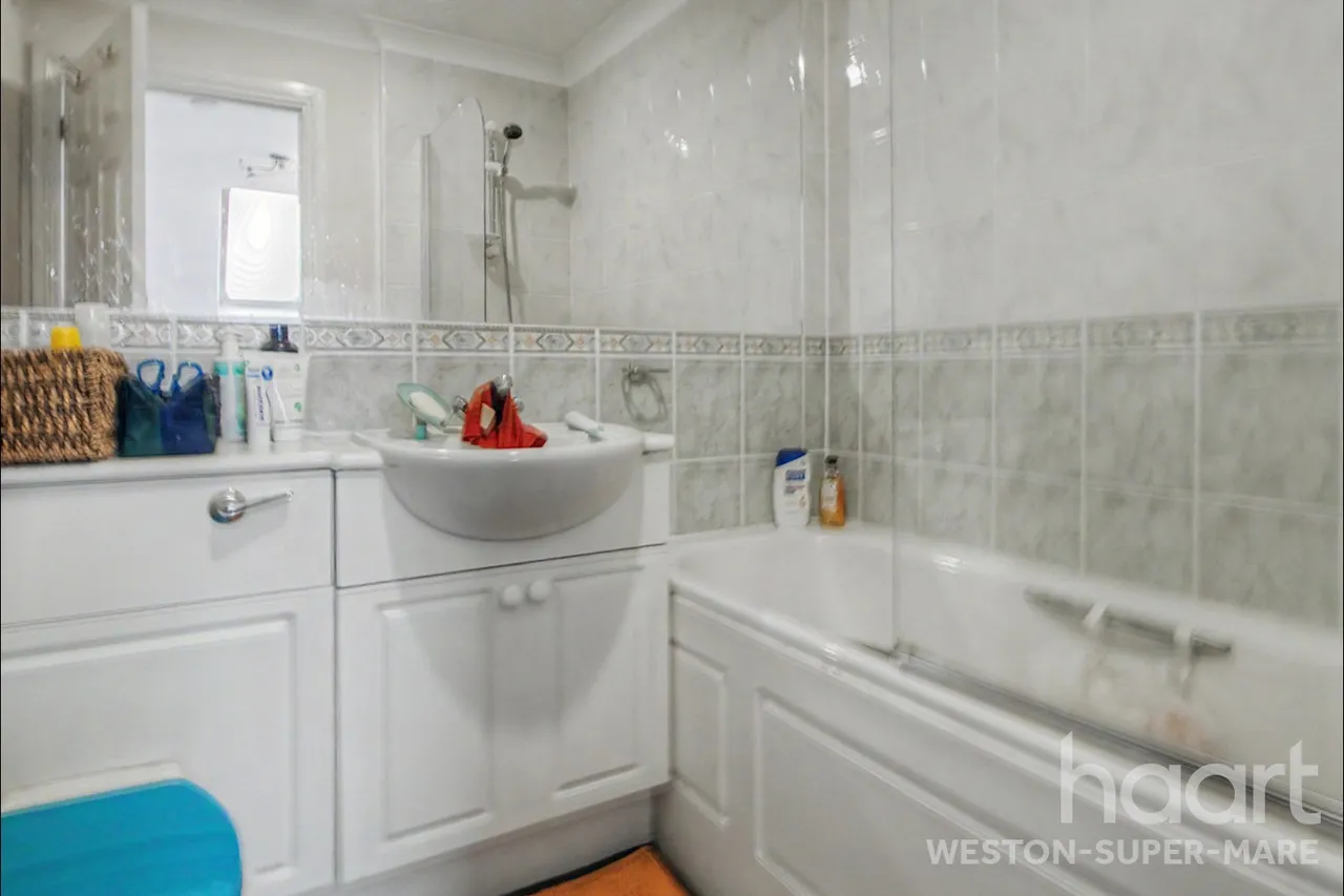 Wyvern Mews, Weston-super-Mare, BS23, photo 11