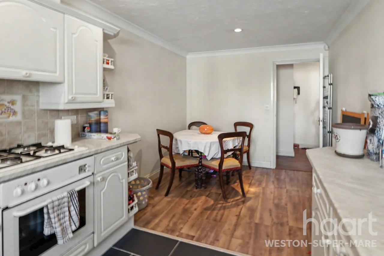 Wyvern Mews, Weston-super-Mare, BS23, photo 6