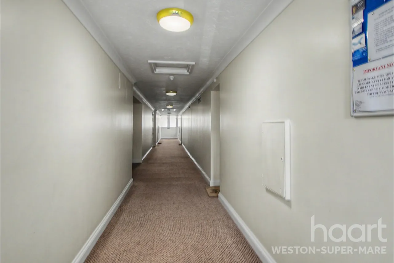 Wyvern Mews, Weston-super-Mare, BS23, photo 4