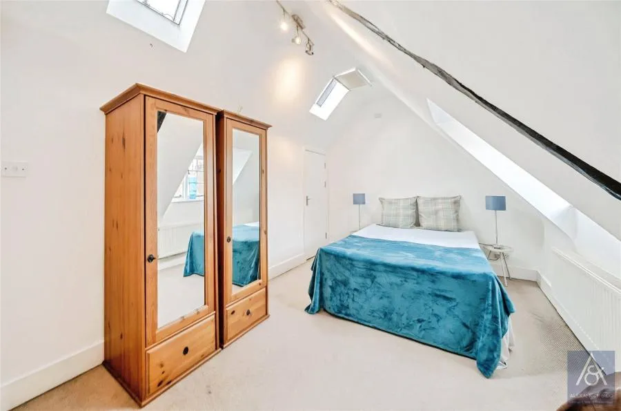 West Street, Buckingham, MK18, photo 13