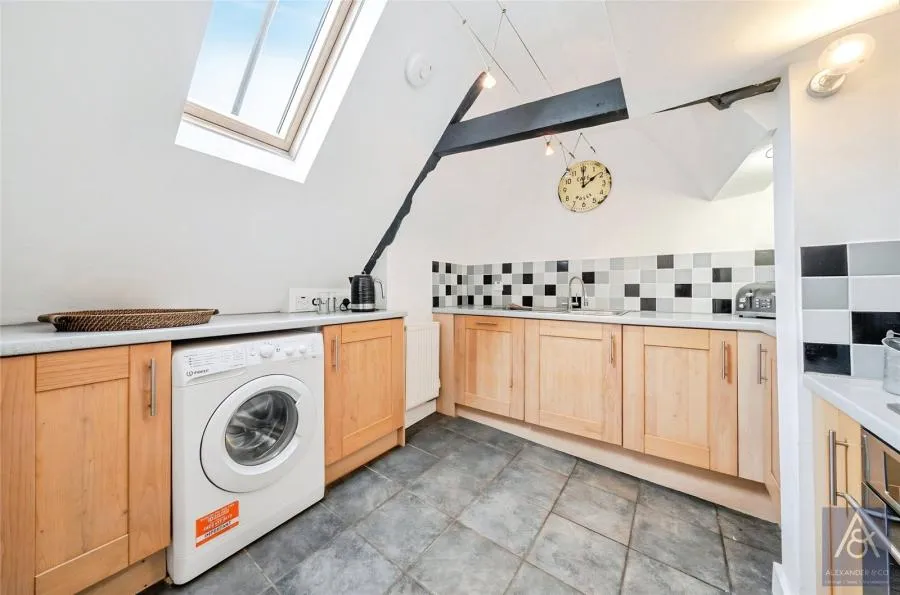 West Street, Buckingham, MK18, photo 4